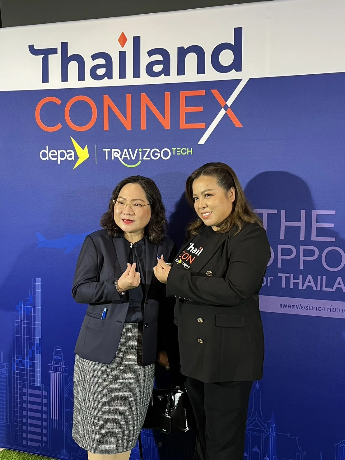 ผู้ช่วยศาสตราจารย์ ดร.แสงแข บุญศิริ รองคณบดีฝ่ายวิชาการ และกิจการนักศึกษา เข้าร่วมงานเปิดตัว ThailandCONNEX แพลตฟอร์มท่องเที่ยวแห่งชาติ