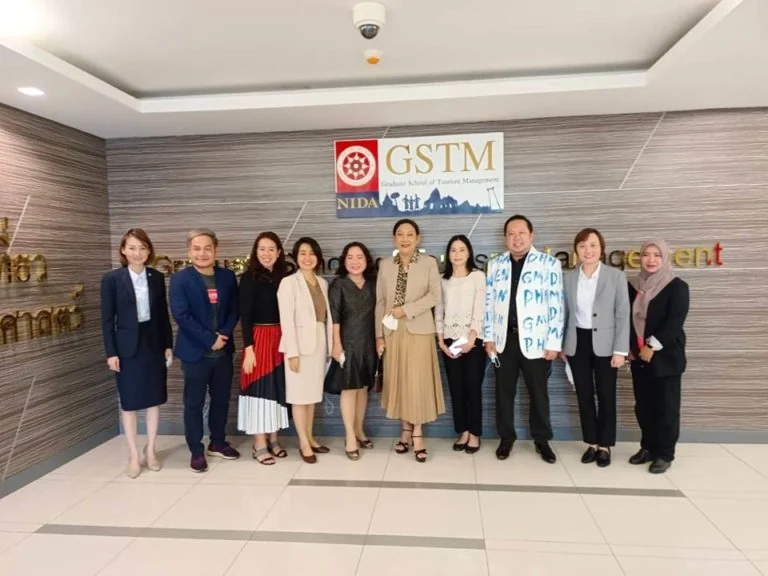 คณะการจัดการการท่องเที่ยว สถาบันบัณฑิตพัฒนบริหารศาสตร์ ผ่านการประเมินเบื้องต้น หน่วยประเมินบุคลากรด้านการท่องเที่ยว สาขาการเดินทาง (Travel Services)