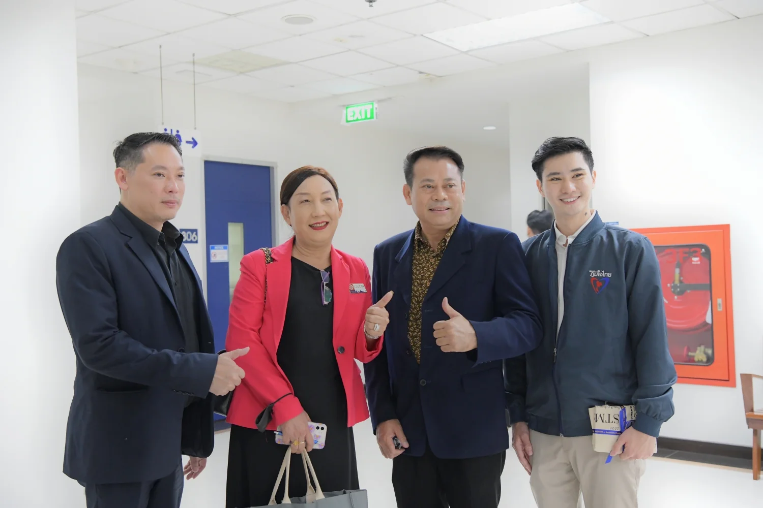 คณะการจัดการการท่องเที่ยว สถาบันบัณฑิตพัฒนบริหารศาสตร์ (นิด้า) ร่วมกับ คณะการท่องเที่ยวและอุตสาหกรรมบริการ ม.หอการค้าไทย และ PATA Thailand Chapter จัดกิจกรรมเชิญตัวแทนพรรคการเมือง นำเสนอวิสัยทัศน์และนโยบายด้านการท่องเที่ยว