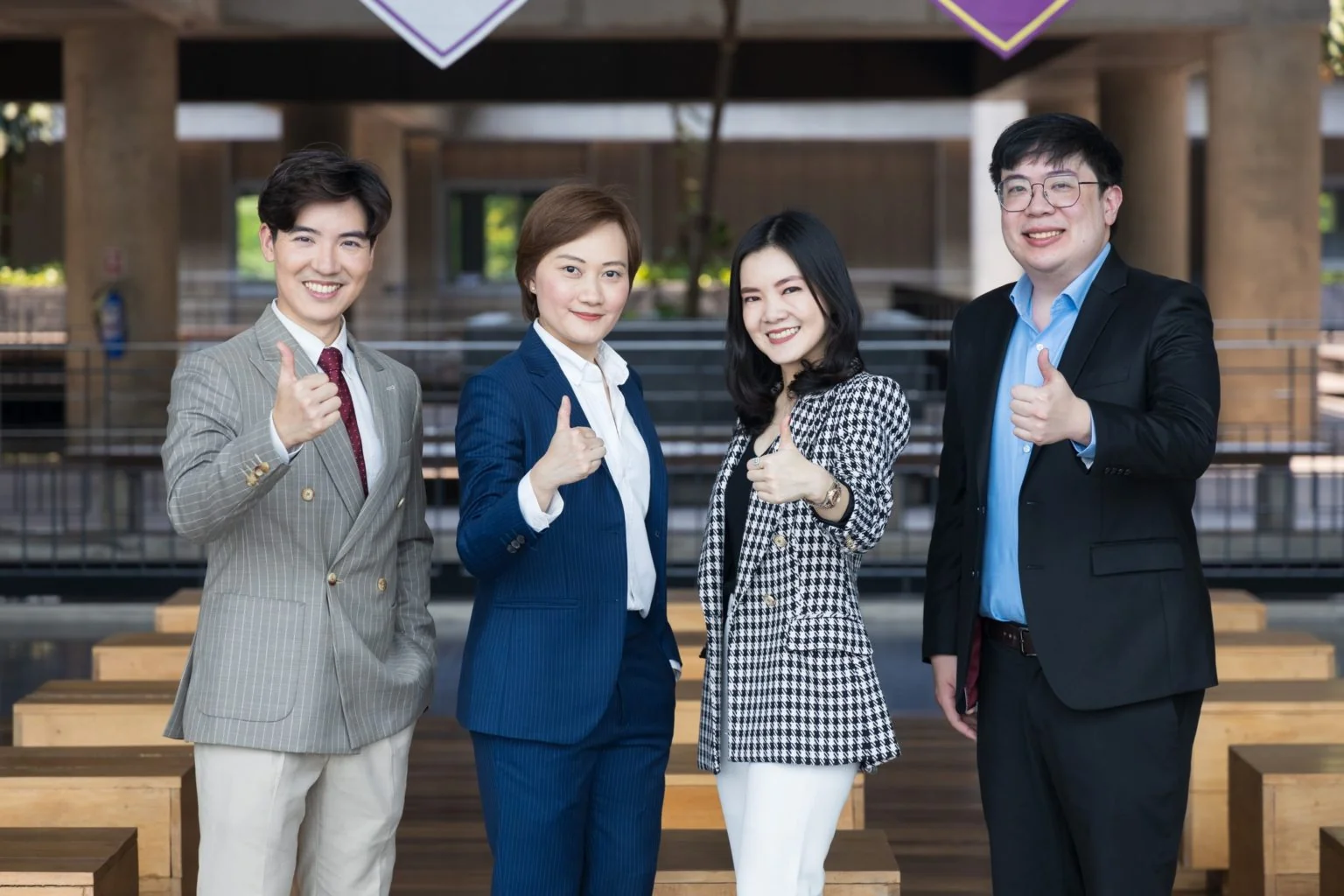 ขอแสดงความยินดีกับ รองศาสตราจารย์ ดร.กนกกานต์ แก้วนุช เนื่องในโอกาสได้รับรางวัลศิษย์เก่าดีเด่น ปี 2565 จากวิทยาลัยนานาชาติ มหาวิทยาลัยมหิดล