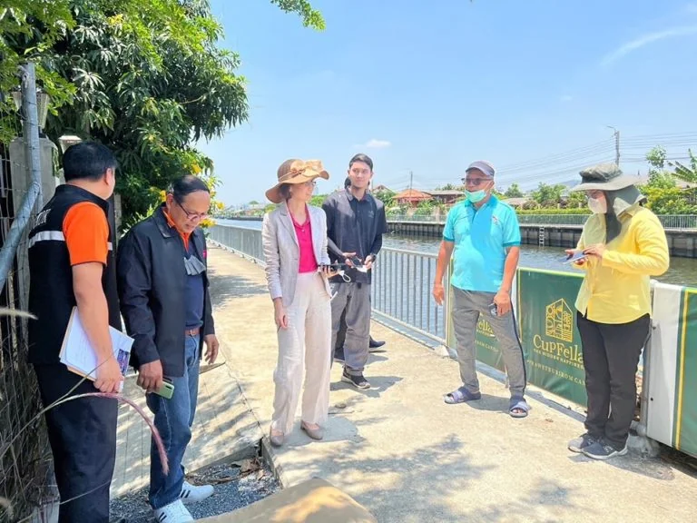ผู้ช่วยศาสตราจารย์ ดร.วรรษิดา บุญญาณเมธาพร และบริการวิชาการ และคณะทำงานร่วมมือกับสำนักงานเขตประเวศ และชุมชนย่านคลองประเวศบุรีรมย์ เพื่อพัฒนาย่านสร้างสรรค์เขตประเวศและลงพื้นที่สำรวจฐานทรัพยากรชุมชน เพื่อยกระดับสู่การท่องเที่ยว