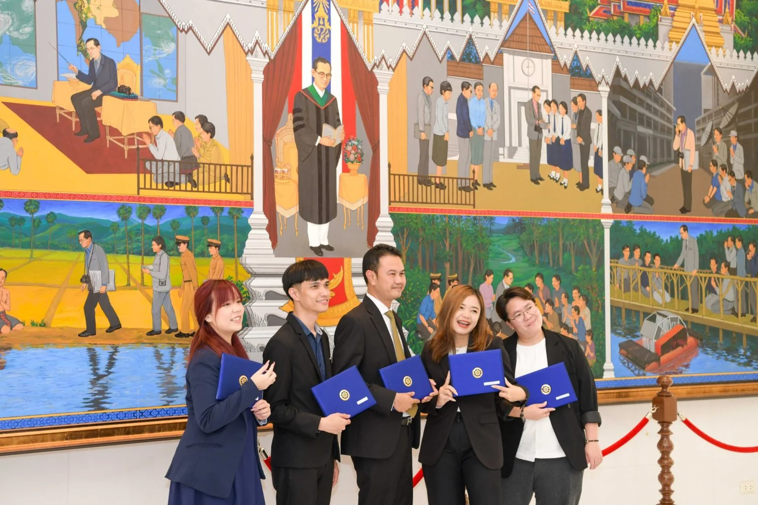 ขอแสดงความยินดีกับนักศึกษาที่ได้รับทุนการศึกษา ในปีการศึกษา 2565 ในพิธีรับรางวัลนักศึกษาดีเด่น
