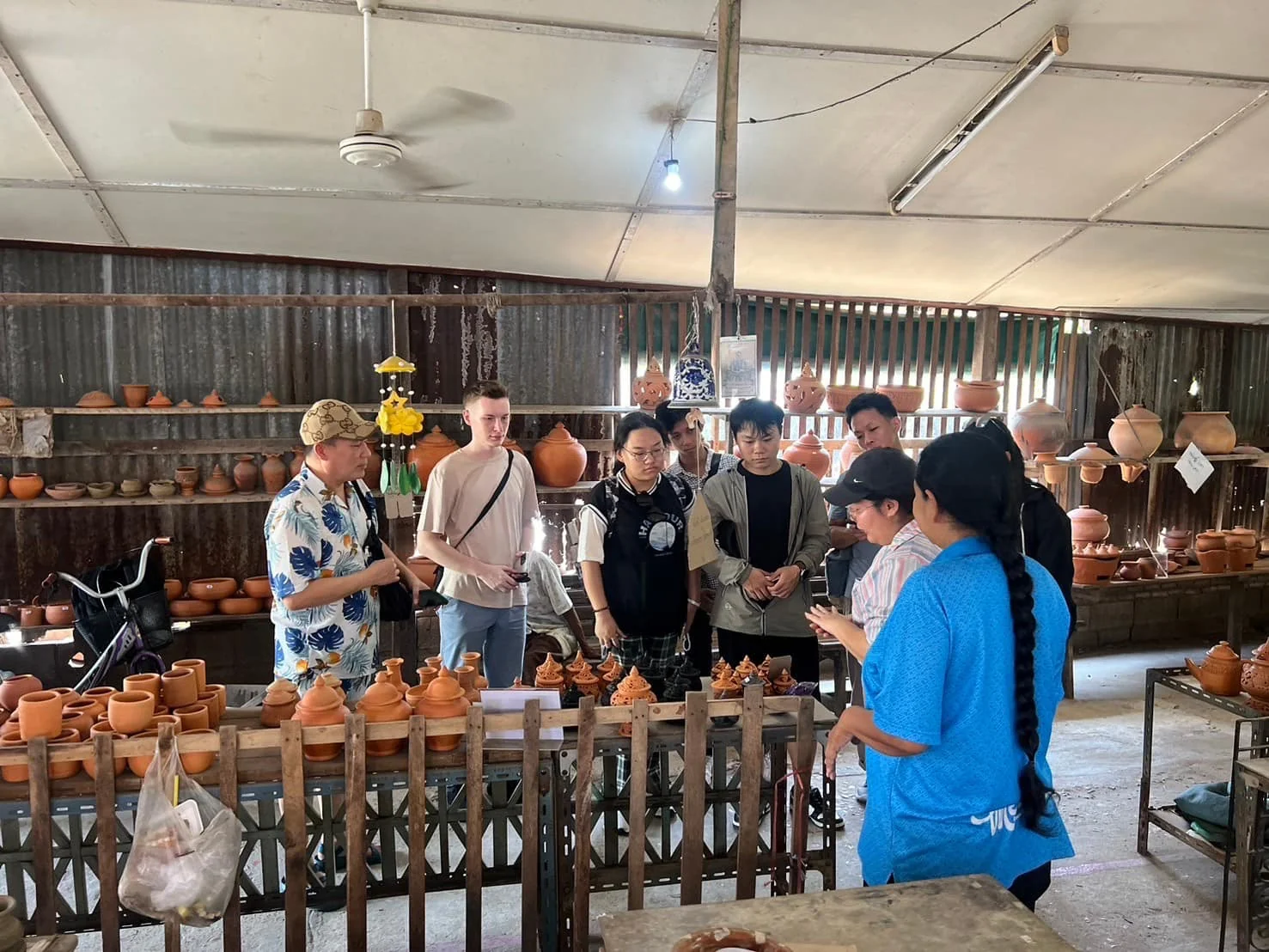 กิจกรรมศึกษาดูงานนอกสถานที่ของนักศึกษา ปริญญาโทนานาชาติ Integrated Tourism and Hospitality Management ภาคปกติ คณะการจัดการการท่องเที่ยว นิด้าโดย ศาสตราจารย์ ดร.เทิดขาย ช่วยบำรุง
