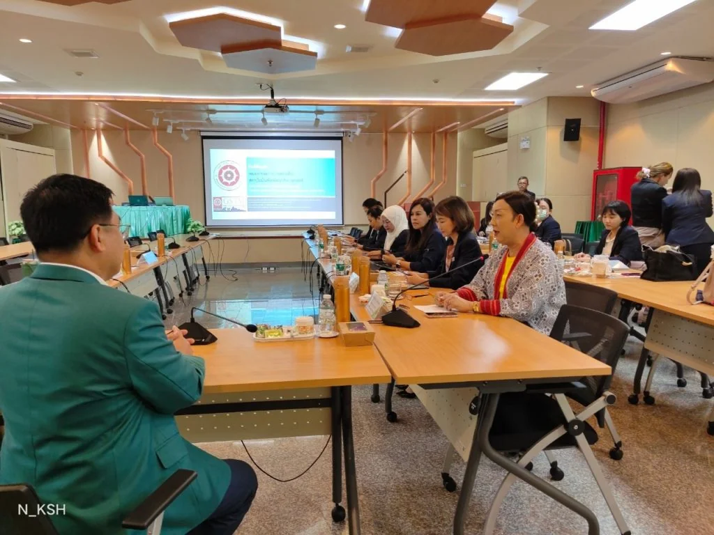 คณาจารย์และเจ้าหน้าที่ คณะการจัดการการท่องเที่ยวนิด้า เข้าศึกษาดูงานระบบการวัด การวิเคราะห์ และการจัดการความรู้ ณ คณะวิทยาศาสตร์ มหาวิทยาลัยเกษตรศาสตร์ วิทยาเขตศรีราชา