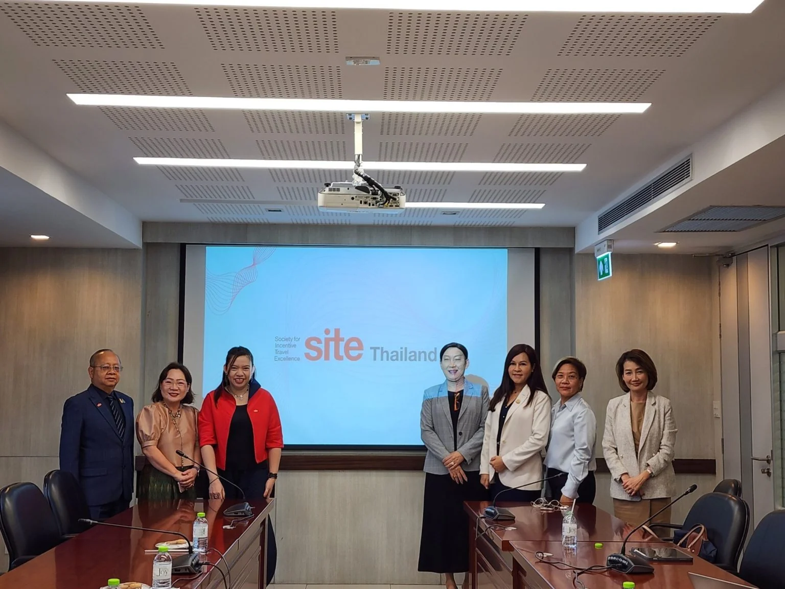 คณะการจัดการการท่องเที่ยว นิด้า ประชุมหารือความร่วมมือ กับ SITE Thailand