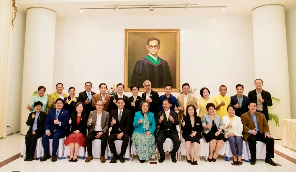 คณะการจัดการการท่องเที่ยว นิด้า ขอแสดงความยินดีกับ “ศิษย์เก่านิด้า” ทุกท่าน ในโอกาสได้รับการแต่งตั้งให้ดำรงตำแหน่งสมาชิกวุฒิสภา