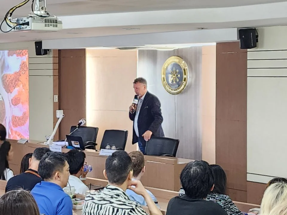 คณะการจัดการการท่องเที่ยว NIDA มุ่งพัฒนาการเรียนการสอน พัฒนาคุณภาพหลักสูตร การตีพิมพ์และความเป็นนานาชาติ จัดการบรรยายพิเศษ