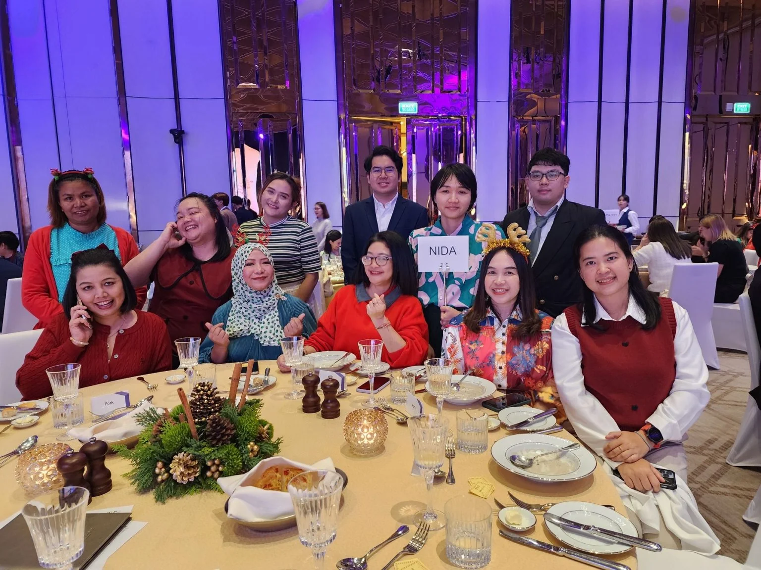 คณะการจัดการการท่องเที่ยว เข้าร่วมงาน PATA & SKAL Christmas Luncheon Charity 2024
