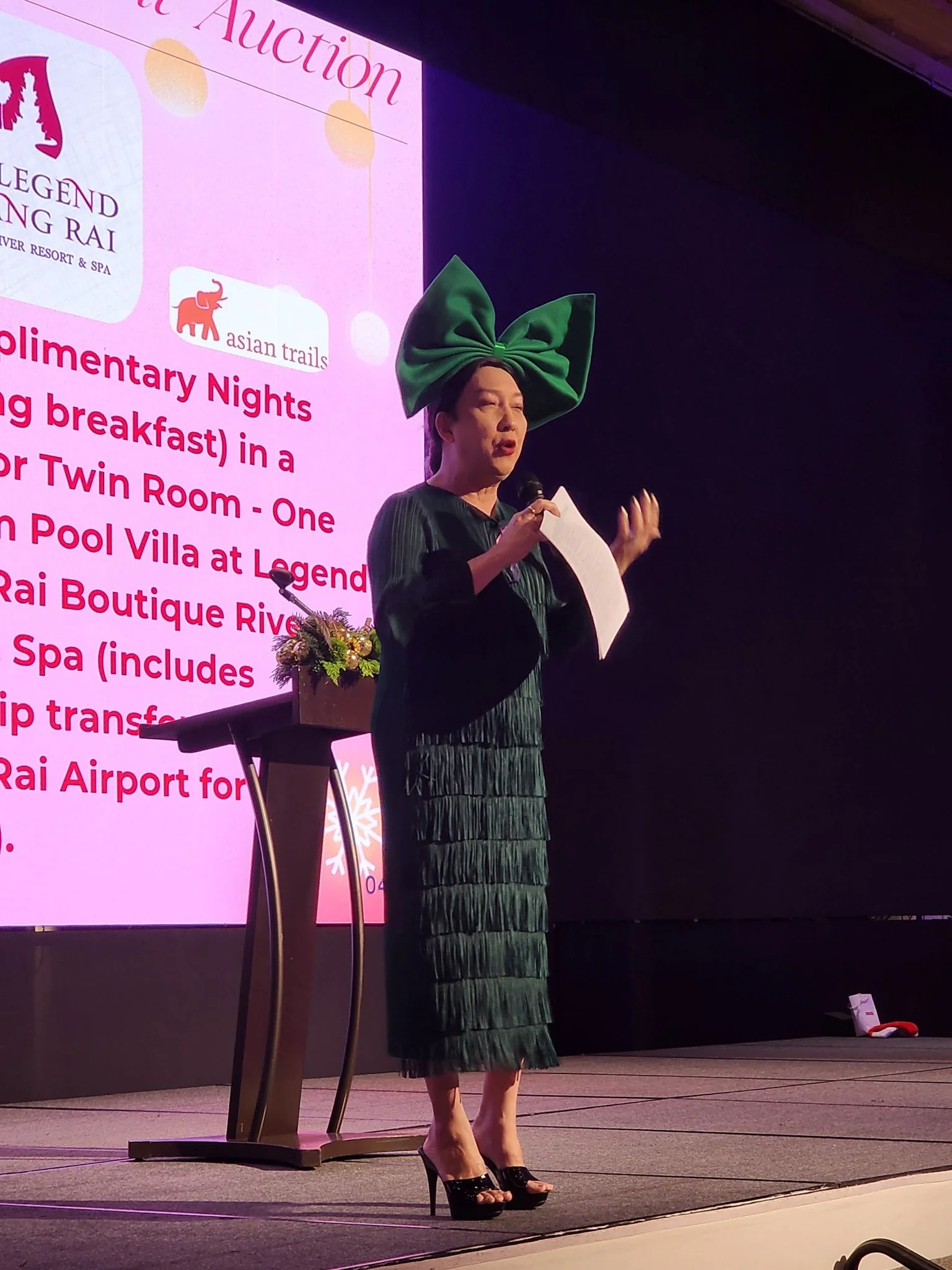 คณะการจัดการการท่องเที่ยว เข้าร่วมงาน PATA & SKAL Christmas Luncheon Charity 2024