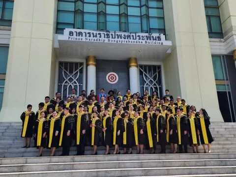 คณะการจัดการการท่องเที่ยว ขอแสดงความยินดีกับมหาบัณฑิตและดุษฏีบัณฑิตทุกท่าน