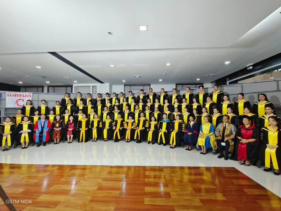 คณะการจัดการการท่องเที่ยว ขอแสดงความยินดีกับมหาบัณฑิตและดุษฏีบัณฑิตทุกท่าน