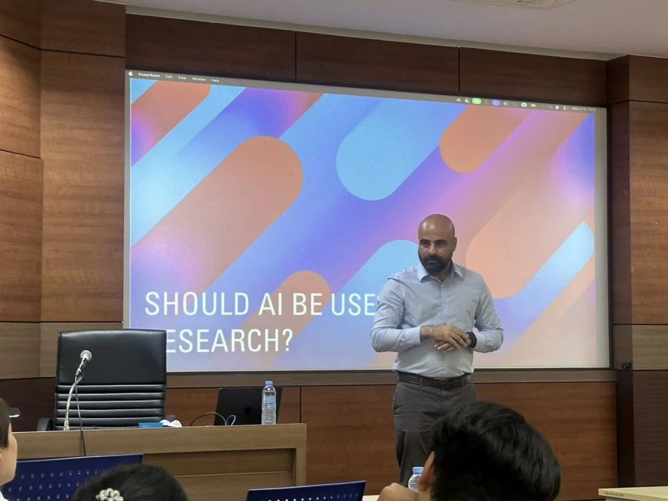 การบรรยายพิเศษ “Leveraging Generative AI for Research”